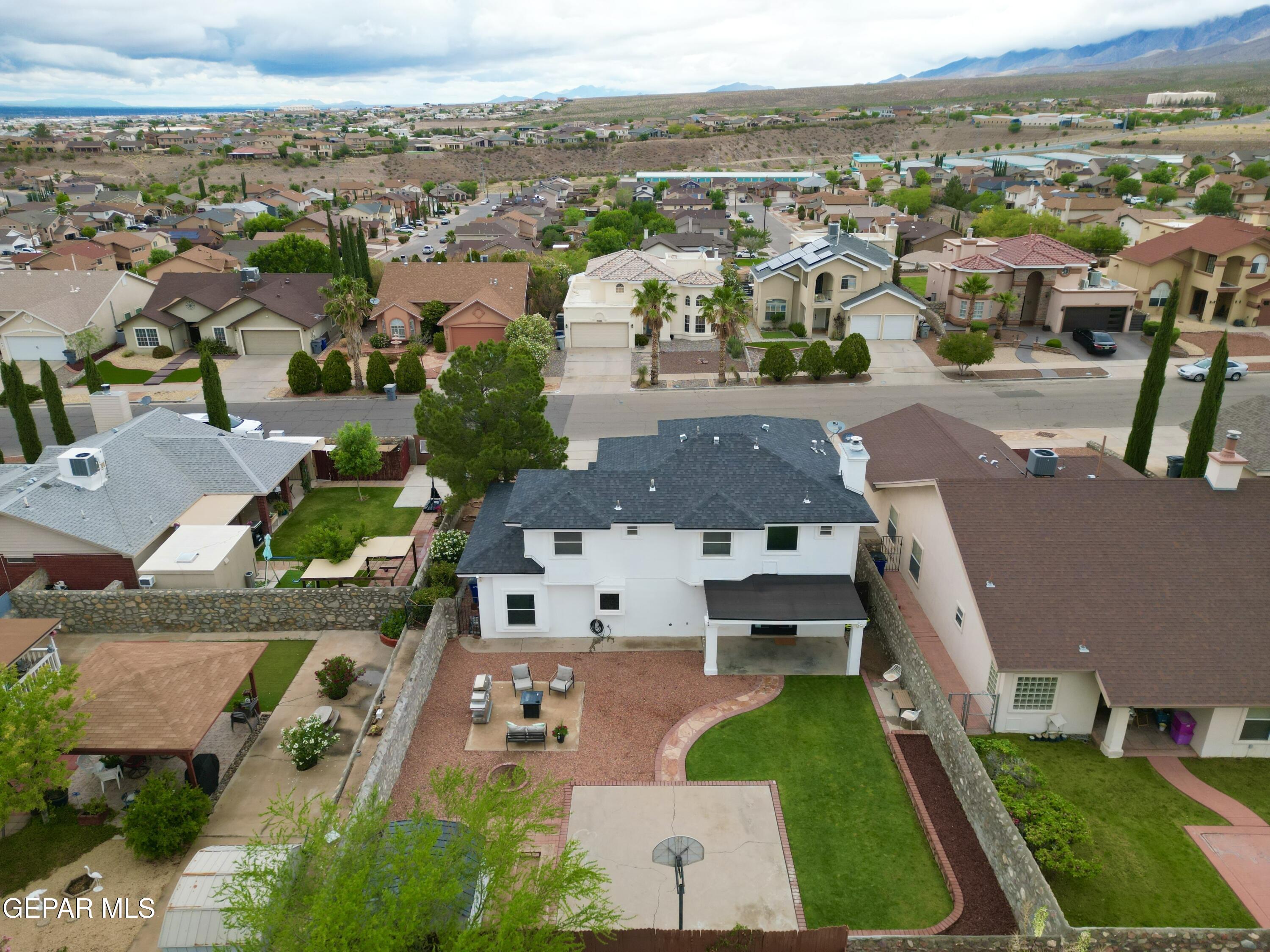 7050 BLACK RIDGE Drive