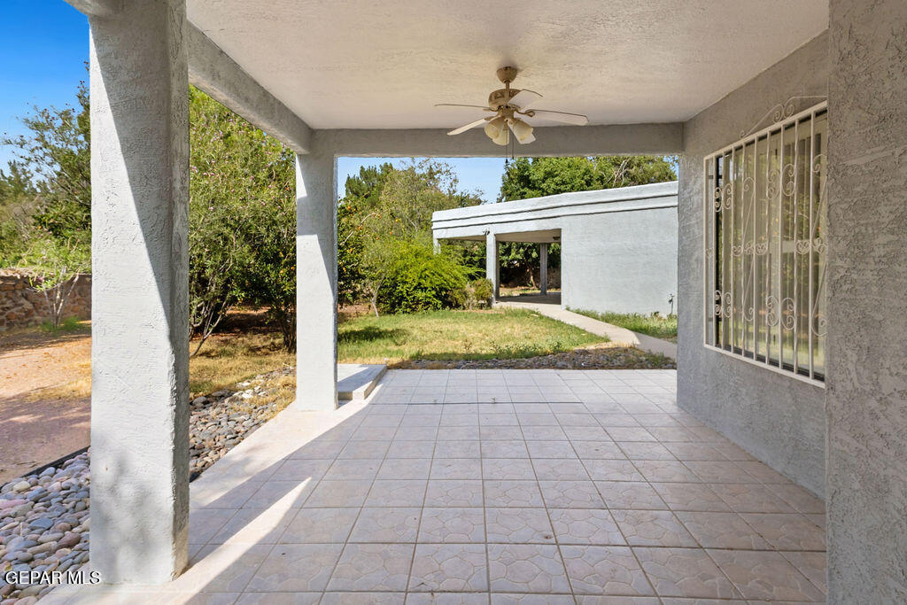 4956 VISTA GRANDE Circle