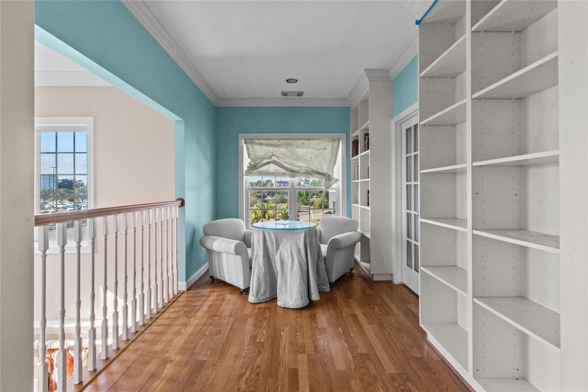 2515 N Macgregor Way