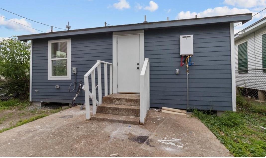 3312 Sealy Street Unit: AB