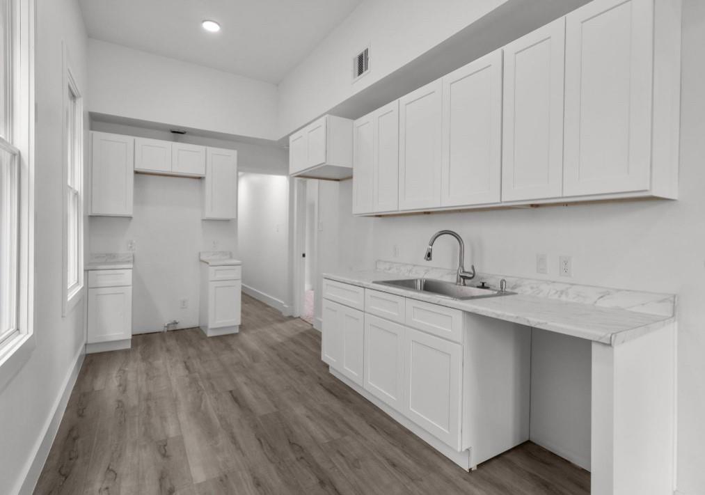 3312 Sealy Street Unit: AB