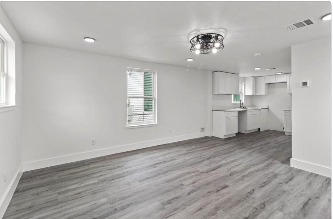 3312 Sealy Street Unit: AB