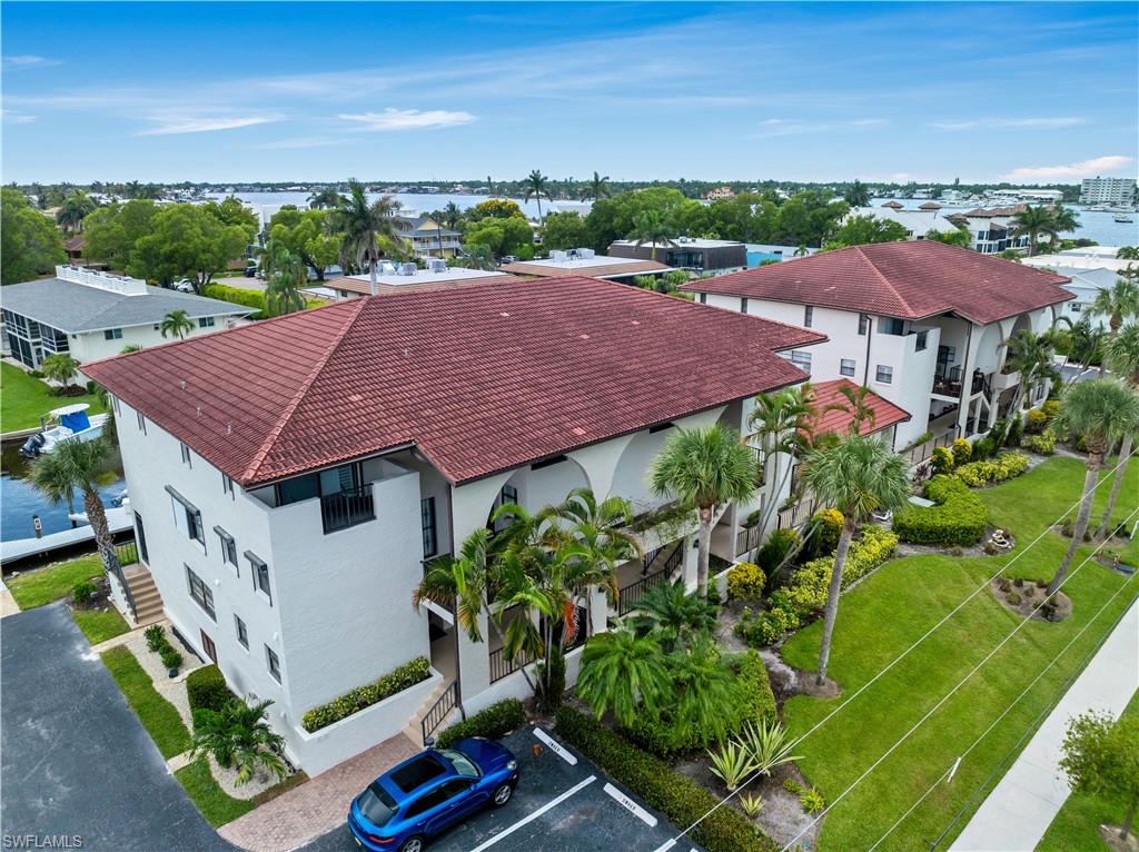 1400 Blue Point AVE # 202