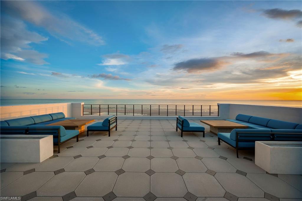 6230 Estero BLVD # 402