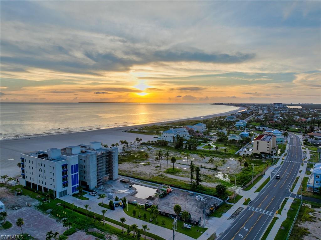 6230 Estero BLVD # 402