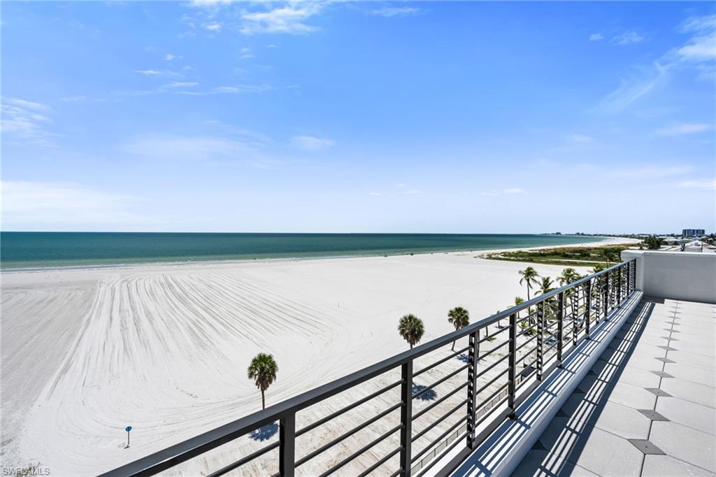6230 Estero BLVD # 202