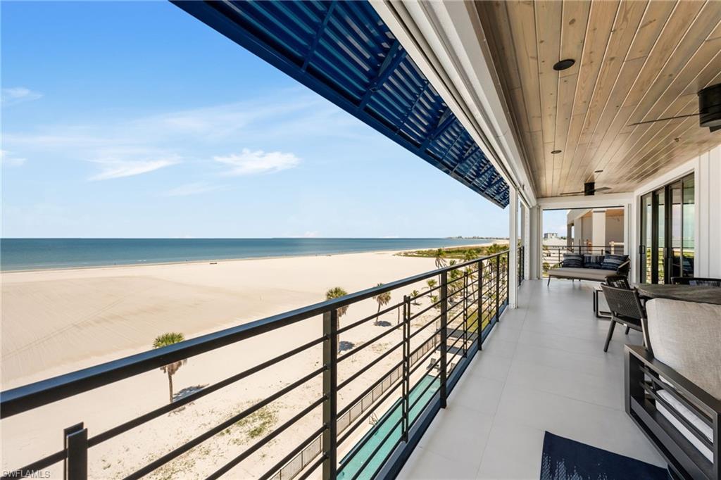 6230 Estero BLVD # 202