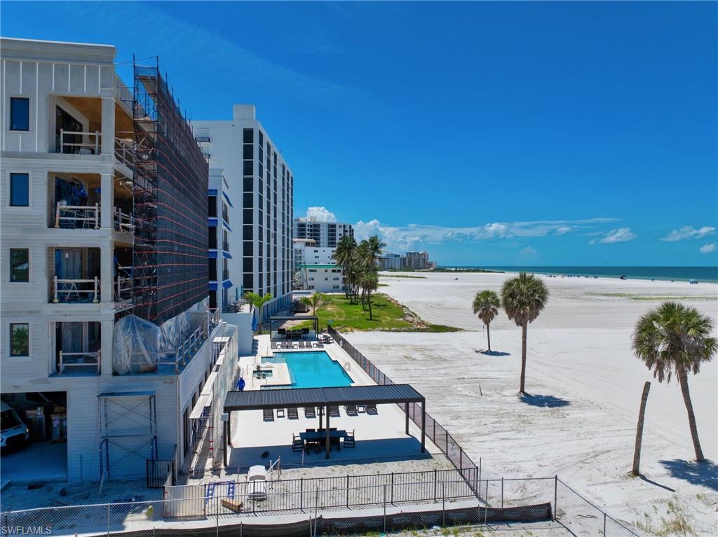 6230 Estero BLVD # 201