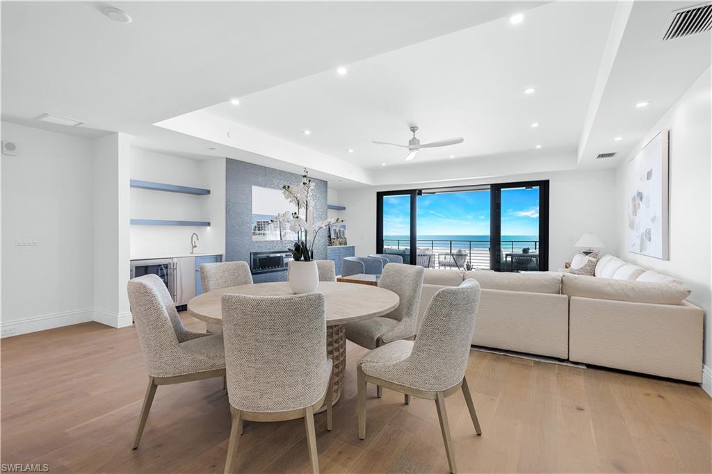 6230 Estero BLVD # 201