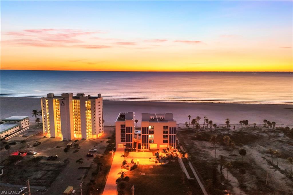 6230 Estero BLVD # 102