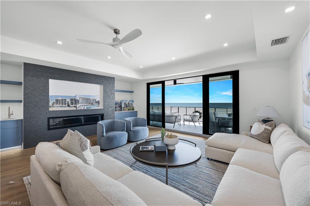 6230 Estero BLVD # 101