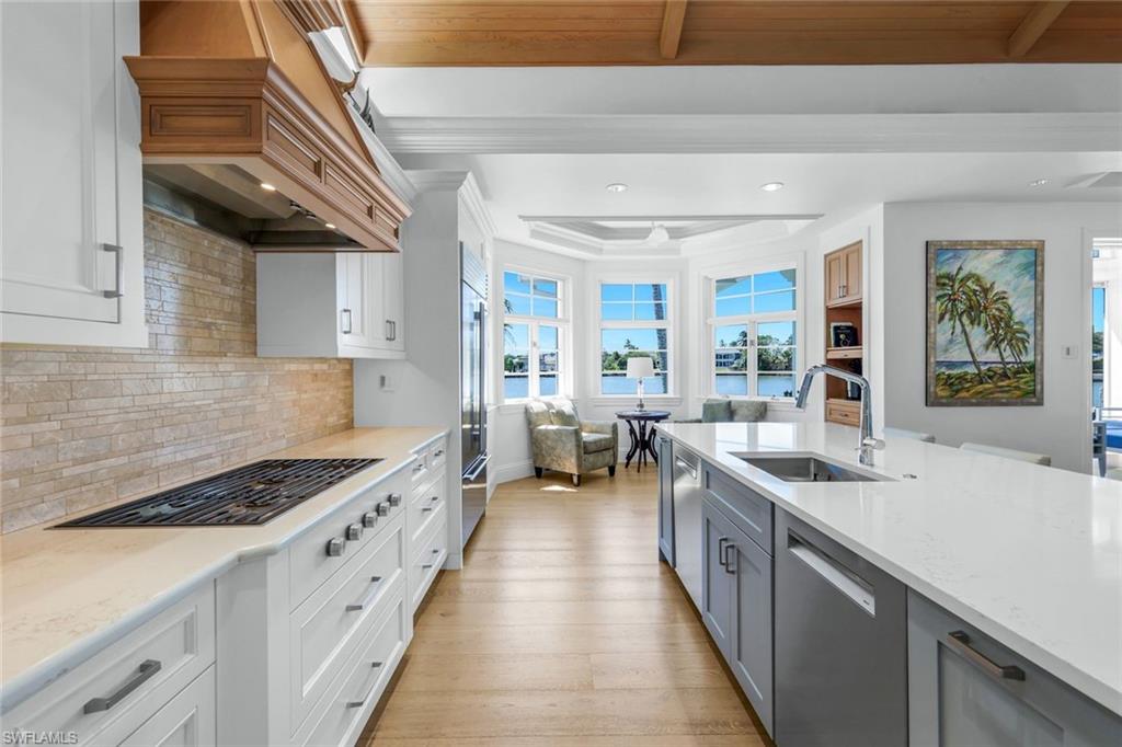 400 Spring Line DR