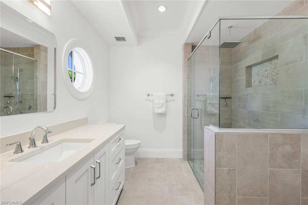 400 Spring Line DR