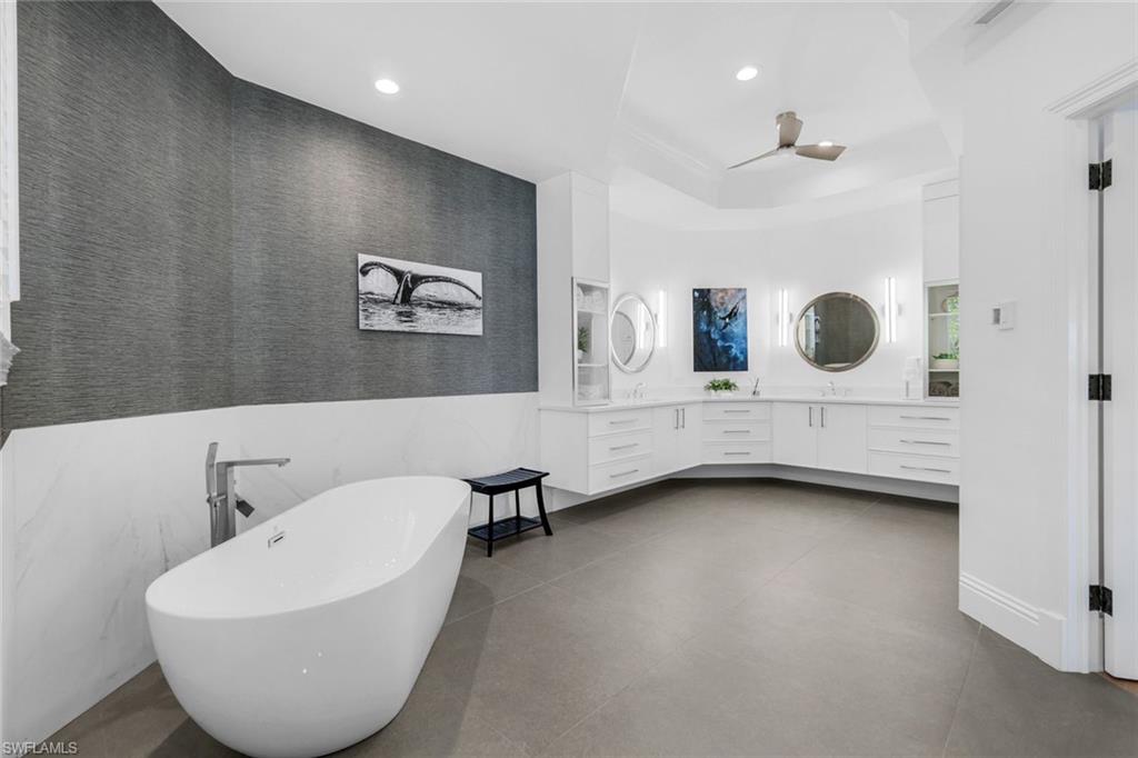 400 Spring Line DR