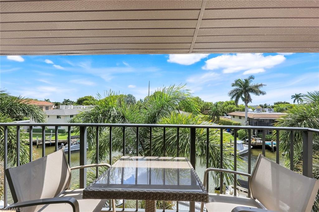 1400 Blue Point AVE # 202