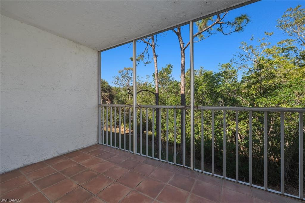 3021 Sandpiper Bay CIR # E206