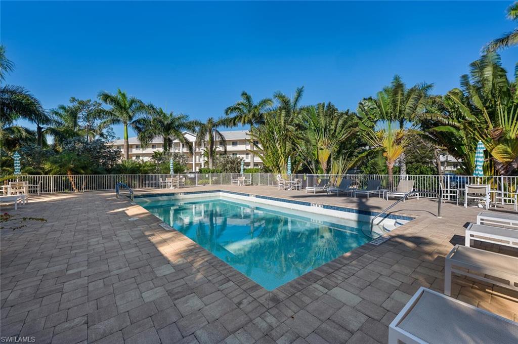 3021 Sandpiper Bay CIR # E206