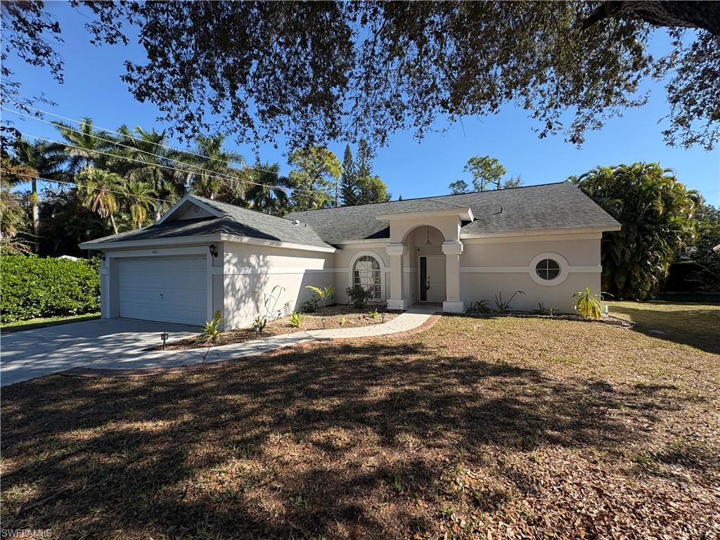 804 Bluebird ST