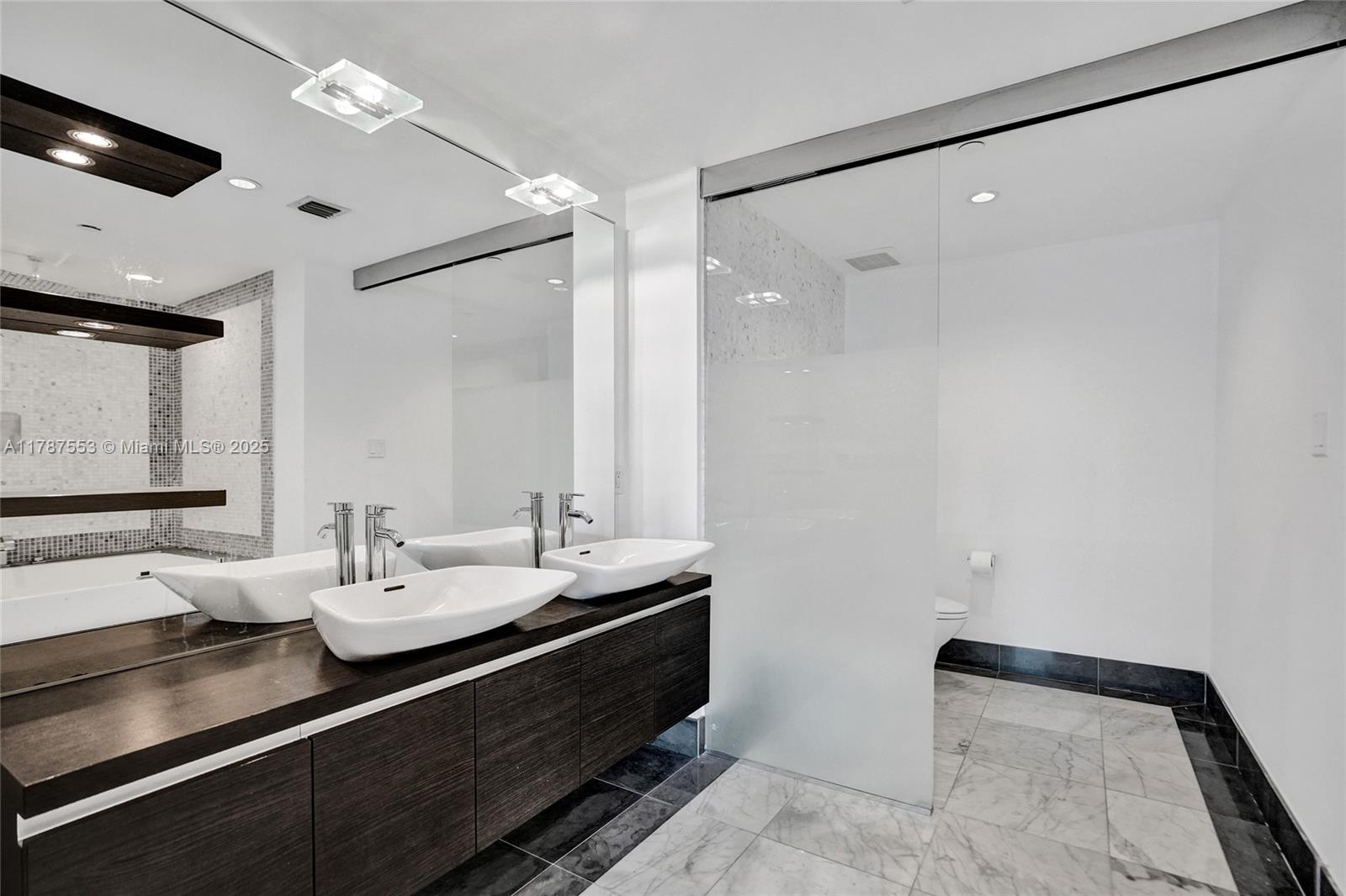 200 Biscayne Boulevard Way # 3211
