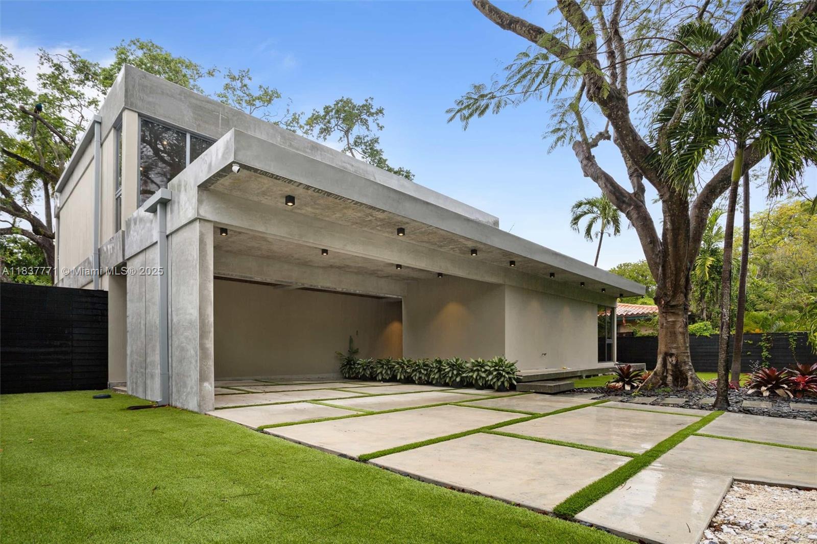 2780 SW 22nd Ave