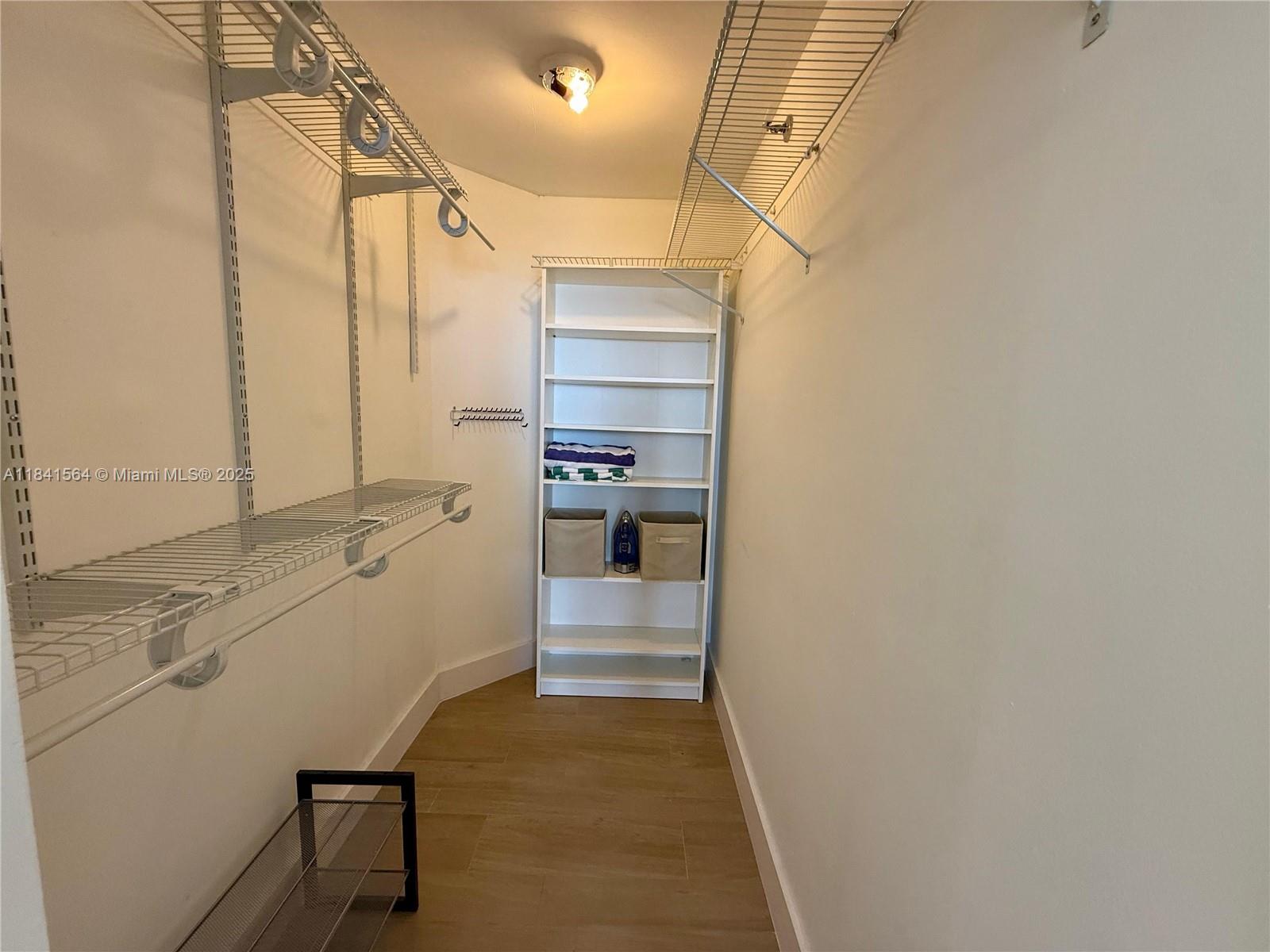 770 Claughton Island Dr # 1104