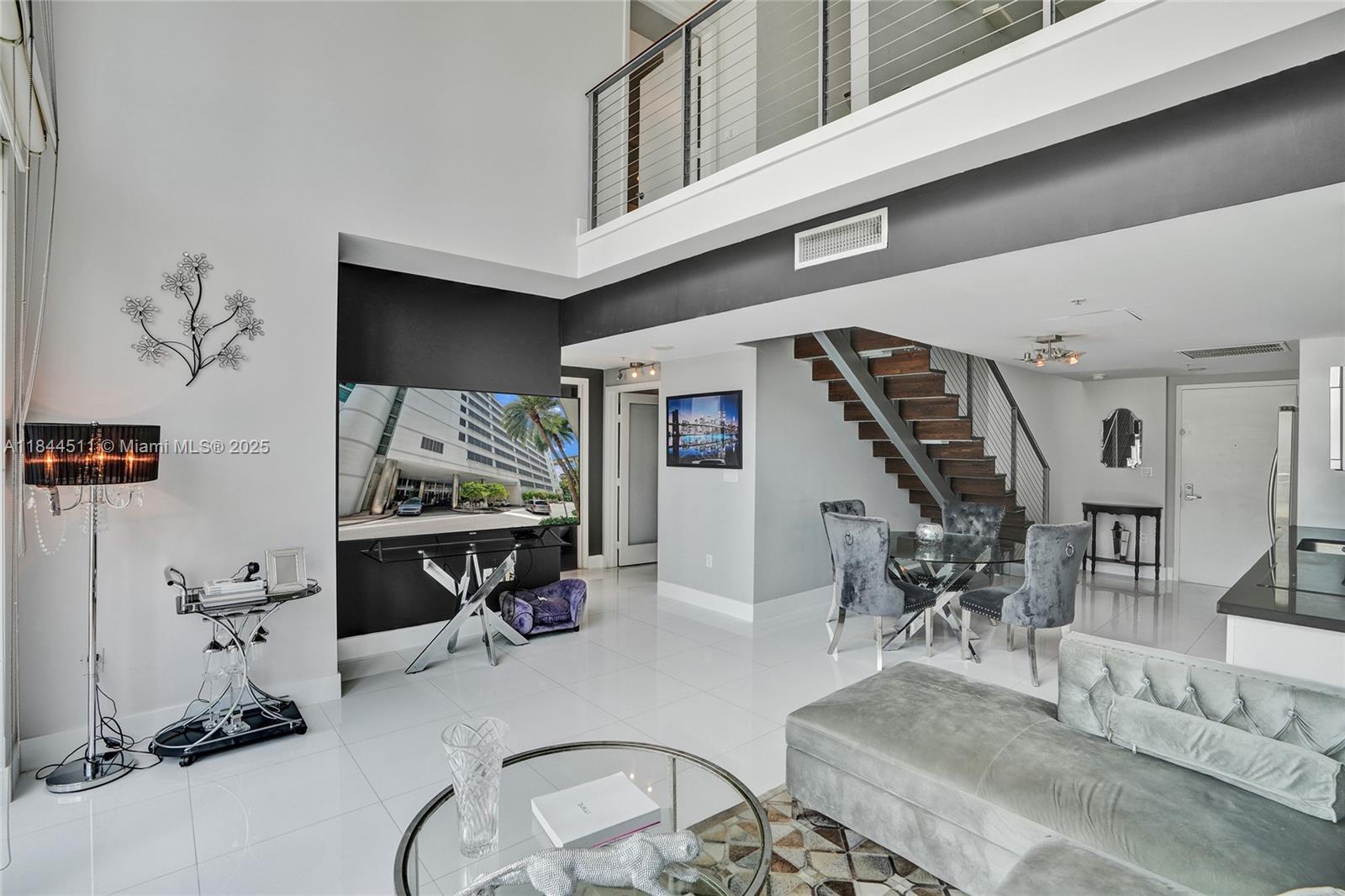 92 SW 3rd St # 905