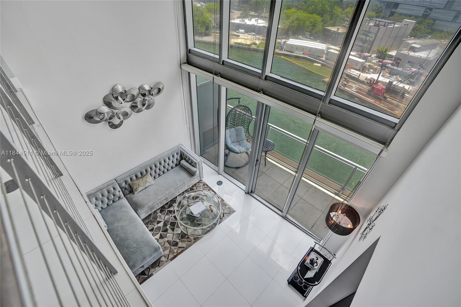 92 SW 3rd St # 905