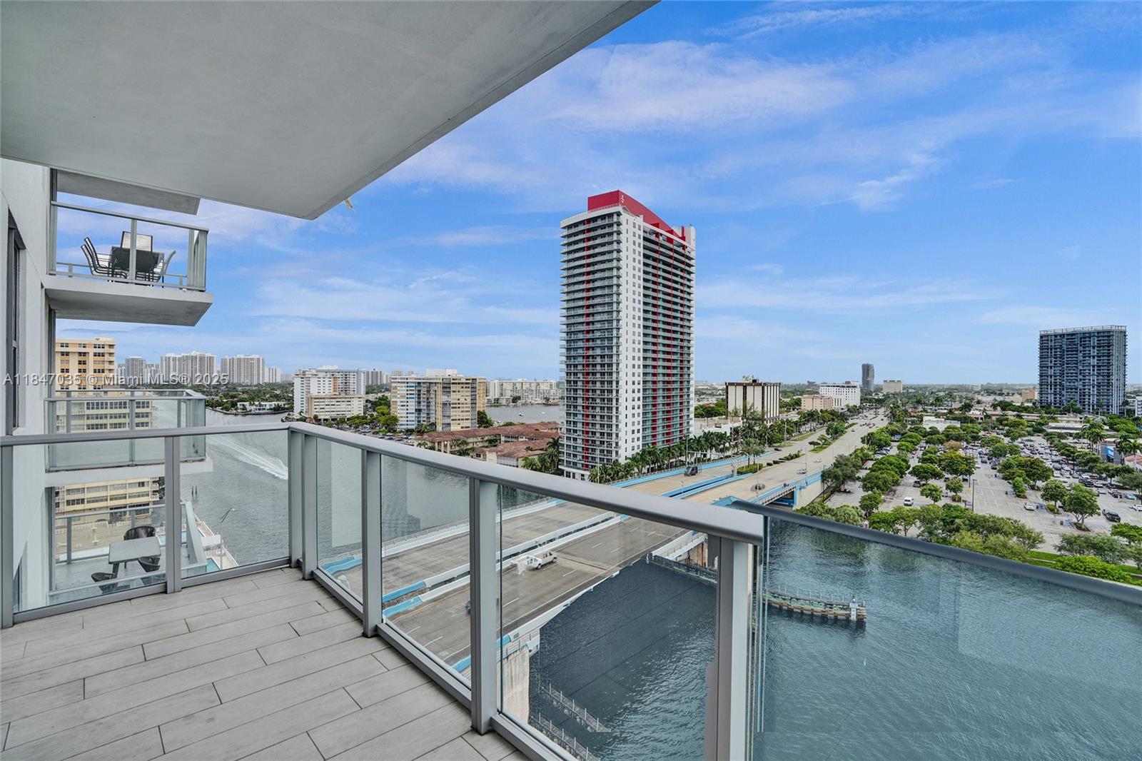 4010 S Ocean Dr # R908