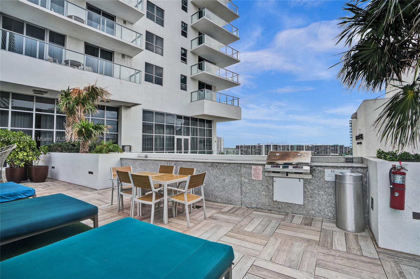 4010 S Ocean Dr # R908