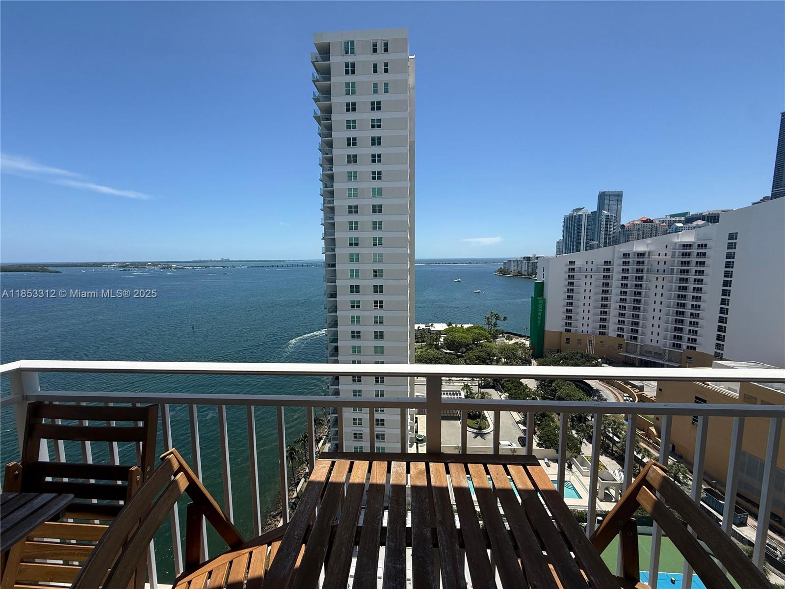 770 Claughton Island Dr # 2114