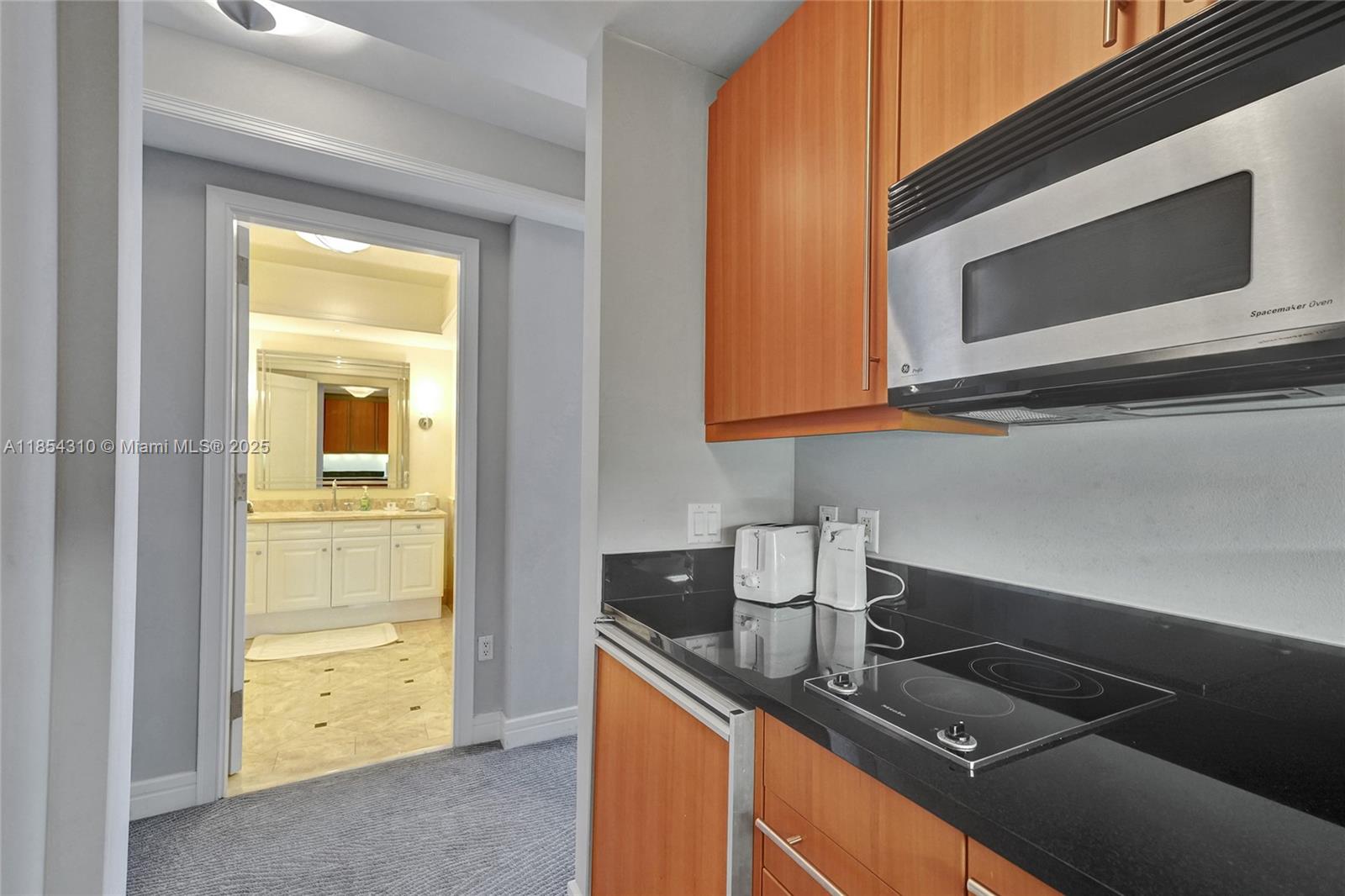 1435 Brickell Ave # 3308