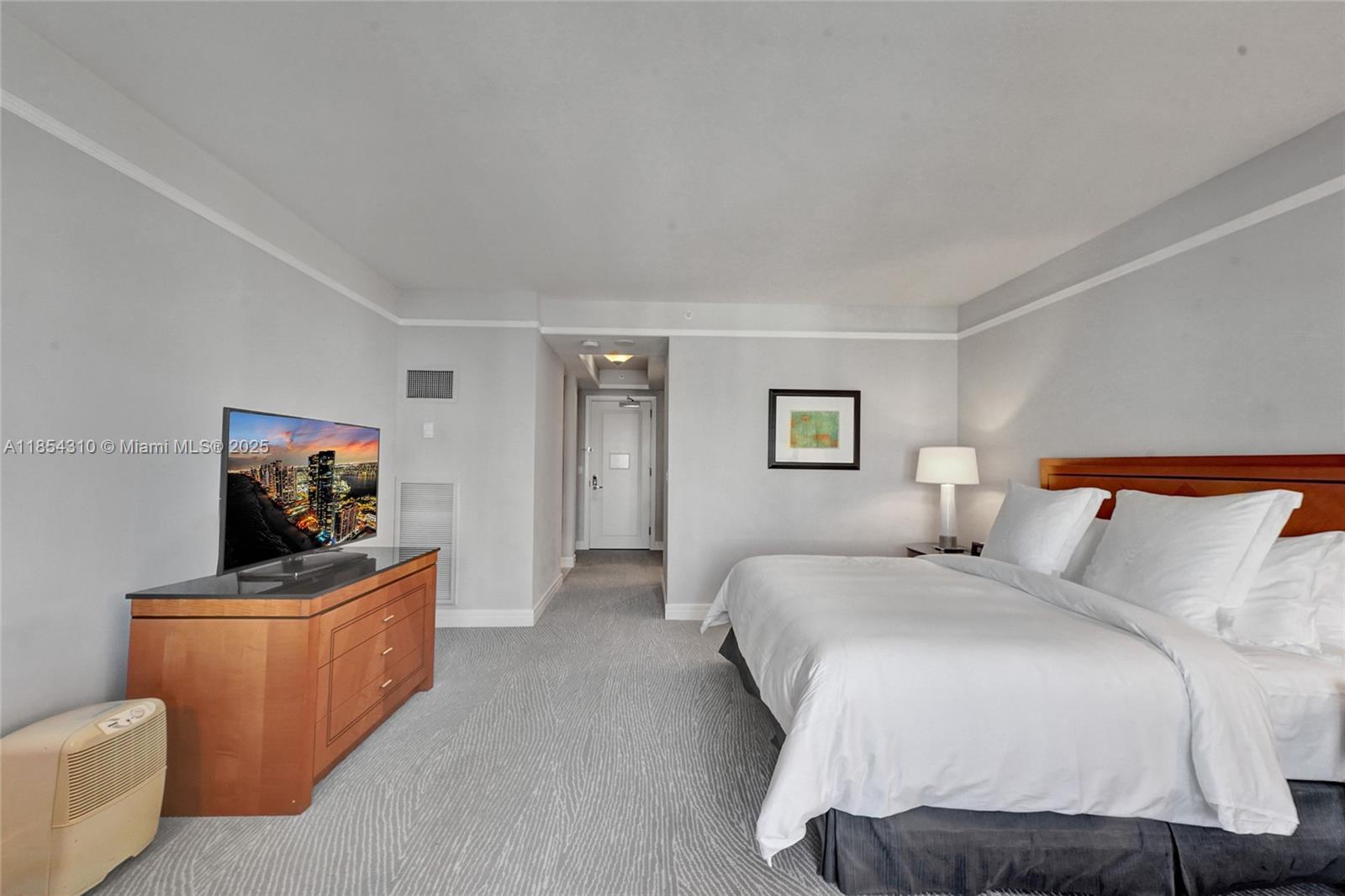 1435 Brickell Ave # 3308