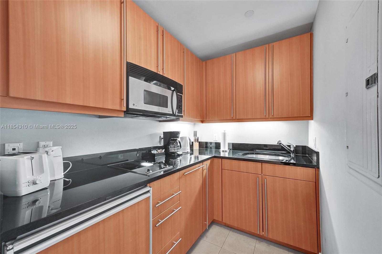 1435 Brickell Ave # 3308