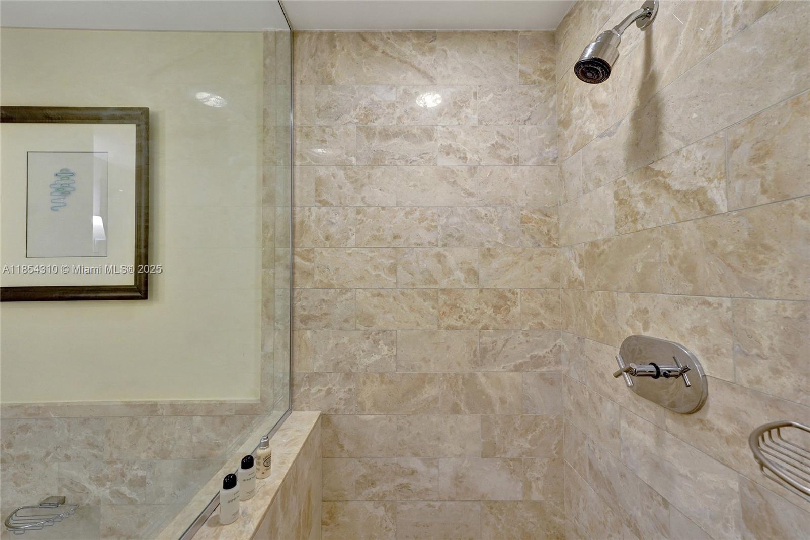 1435 Brickell Ave # 3308