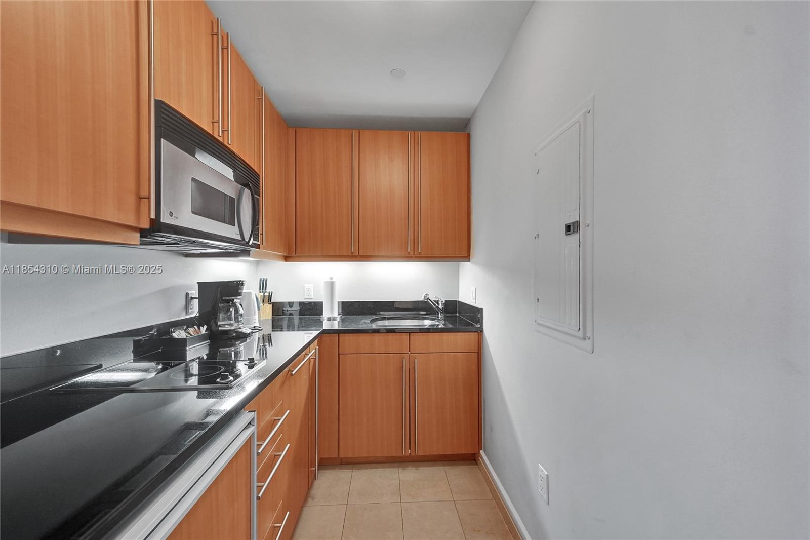 1435 Brickell Ave # 3308