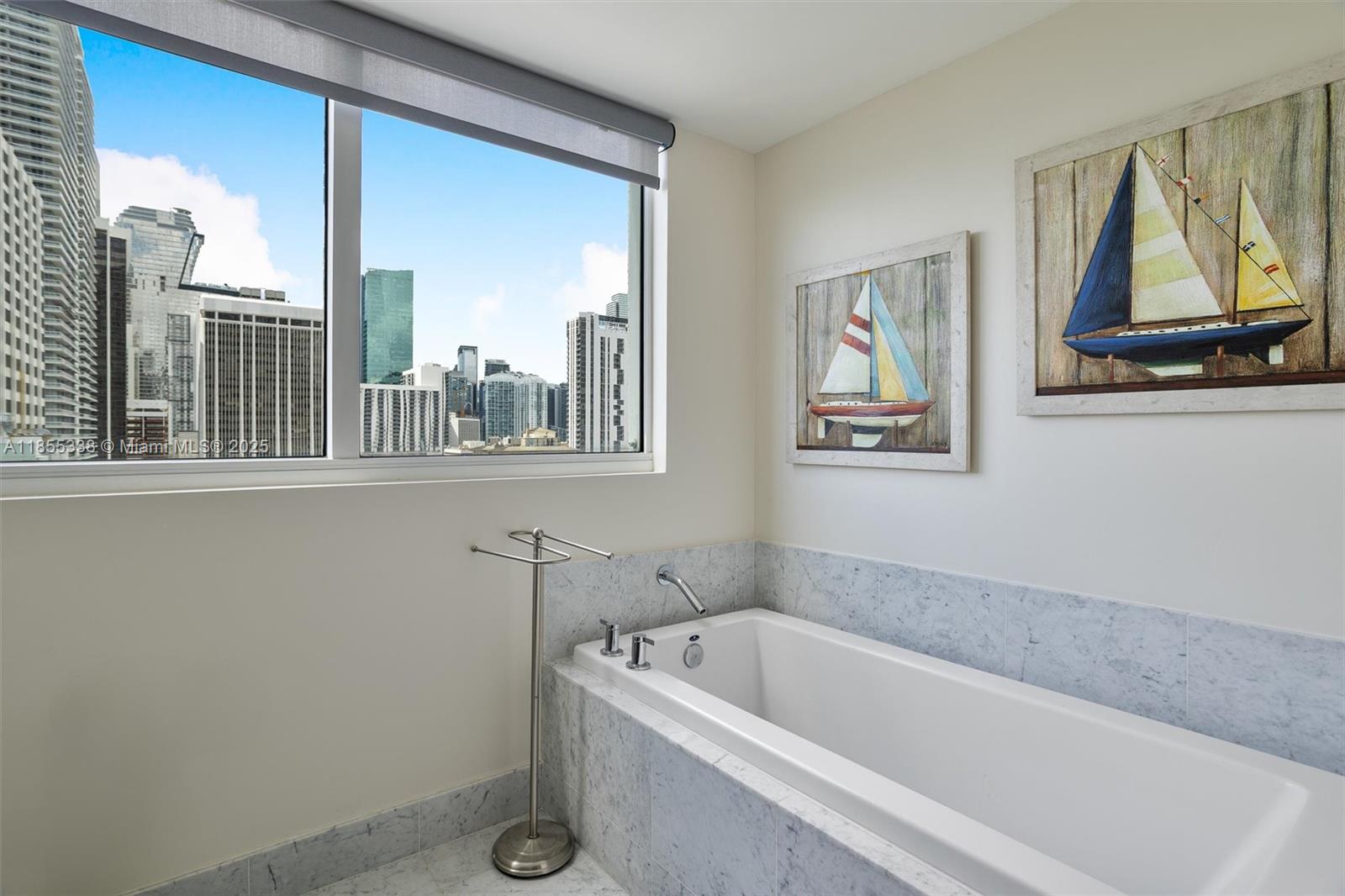 244 Biscayne Blvd # 1803