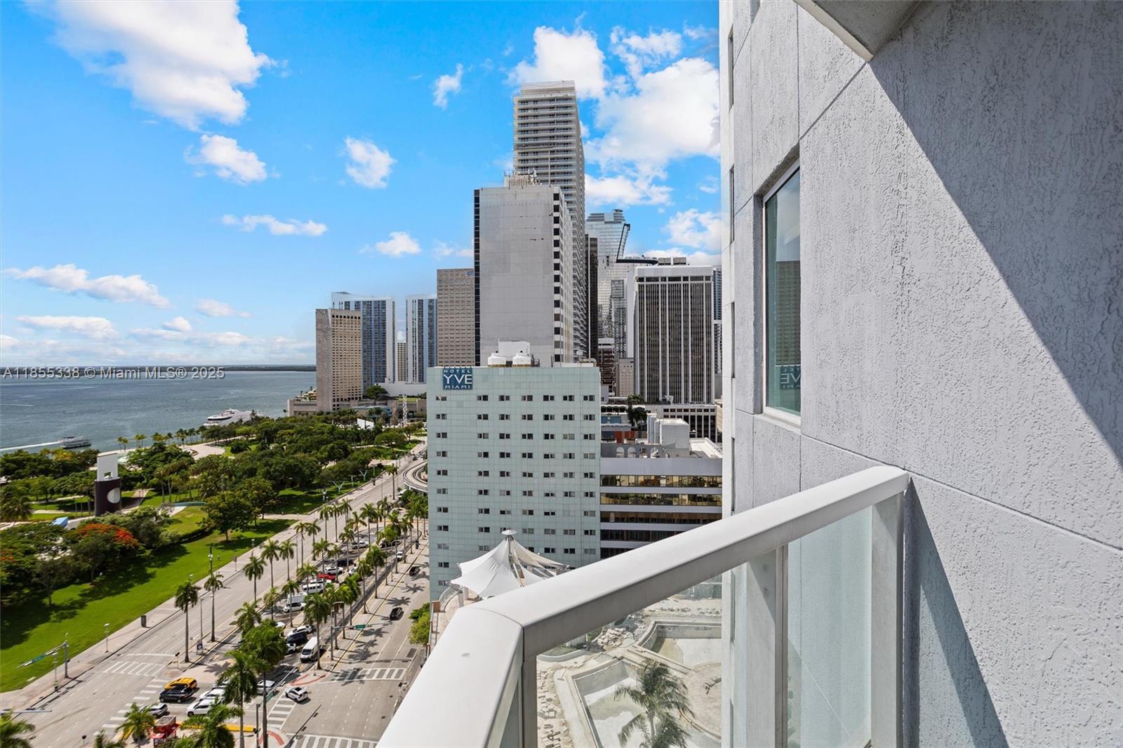 244 Biscayne Blvd # 1803