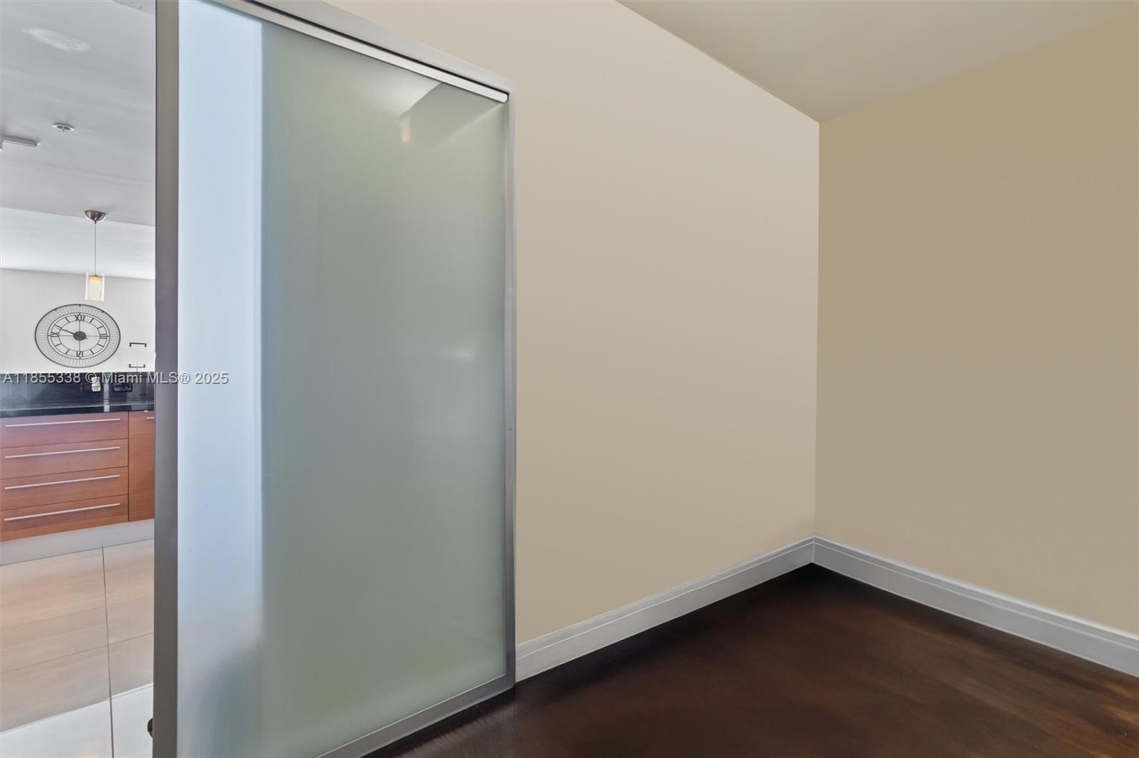 244 Biscayne Blvd # 1803