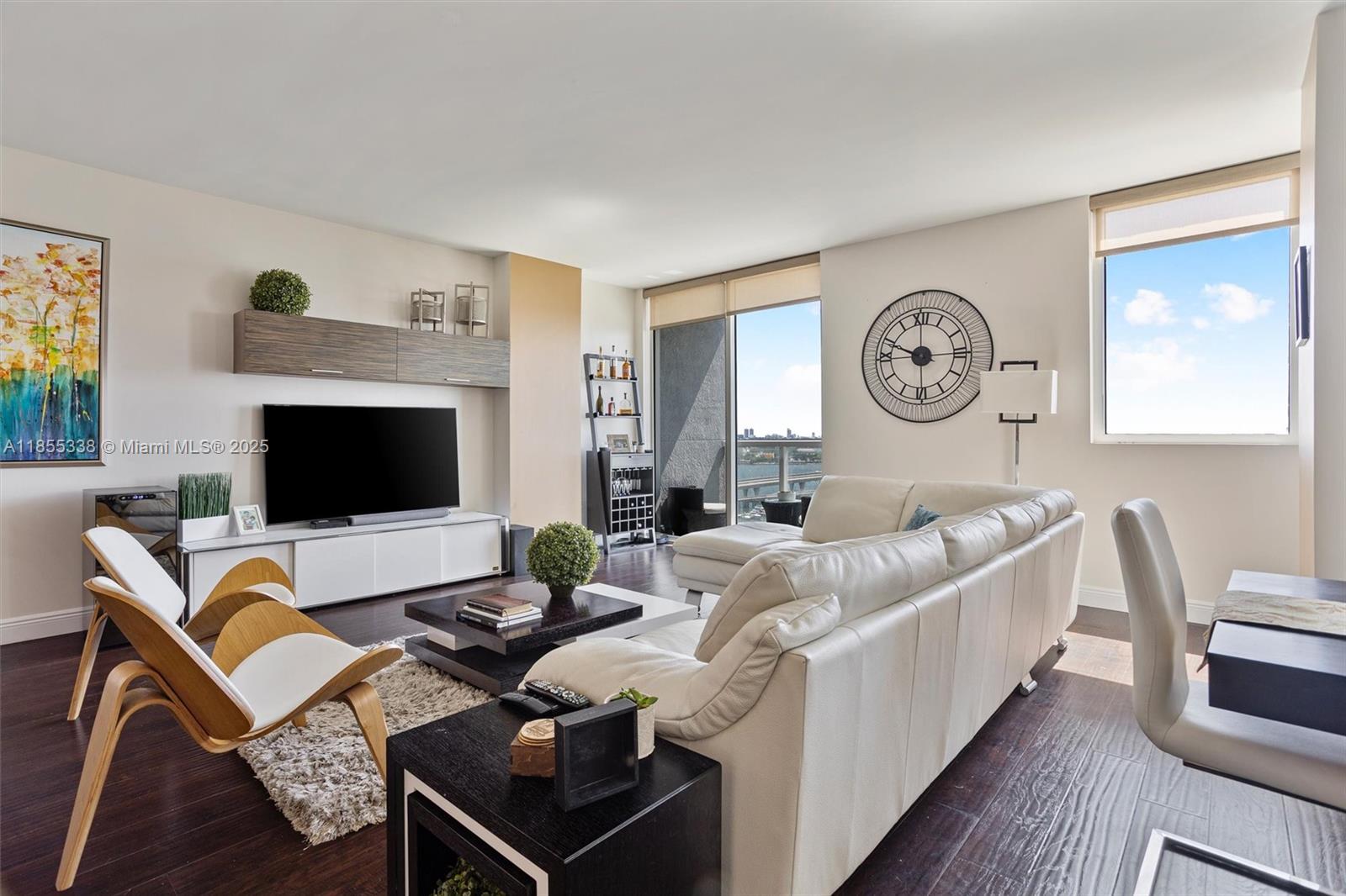 244 Biscayne Blvd # 1803