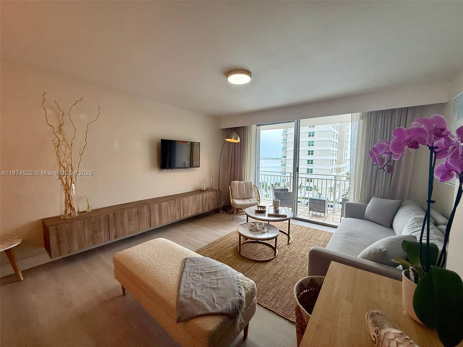 770 Claughton Island Dr # 812