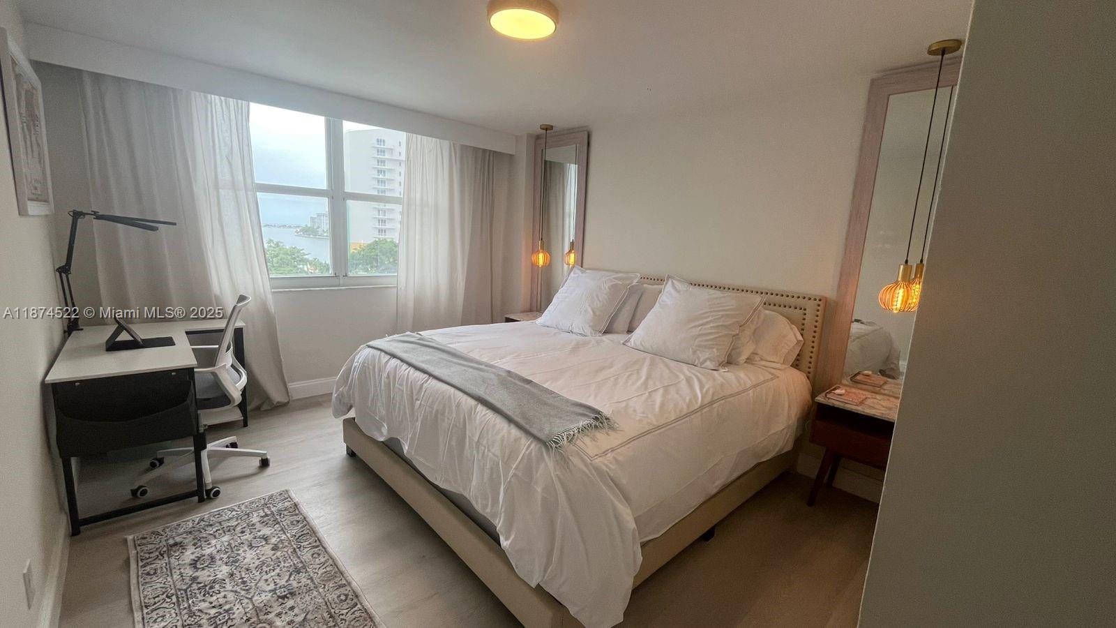 770 Claughton Island Dr # 812