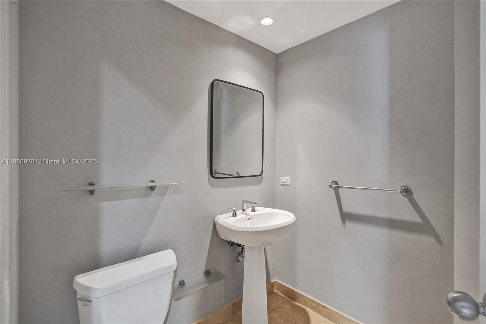 801 Brickell Key Blvd # 808