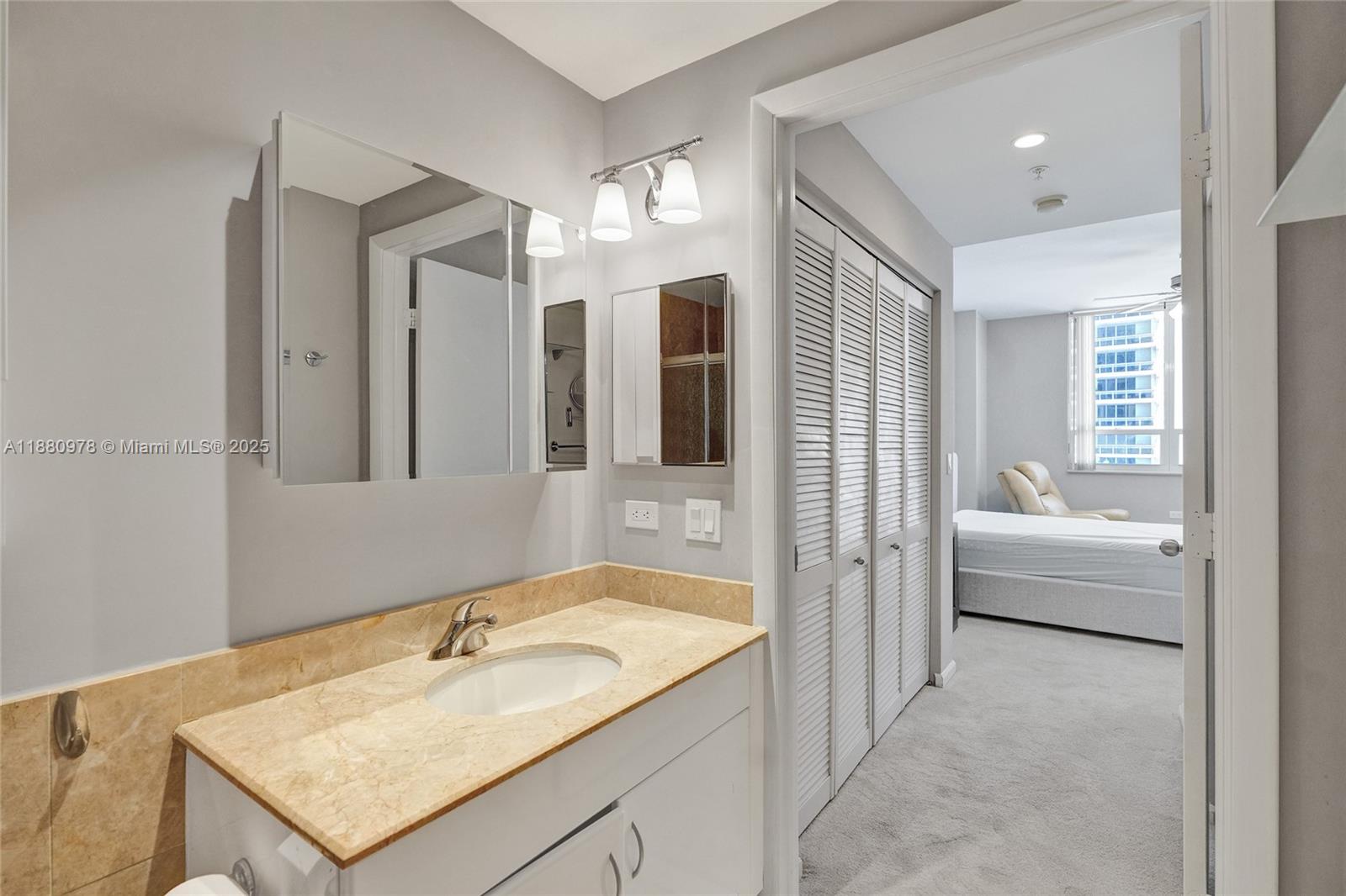 801 Brickell Key Blvd # 808