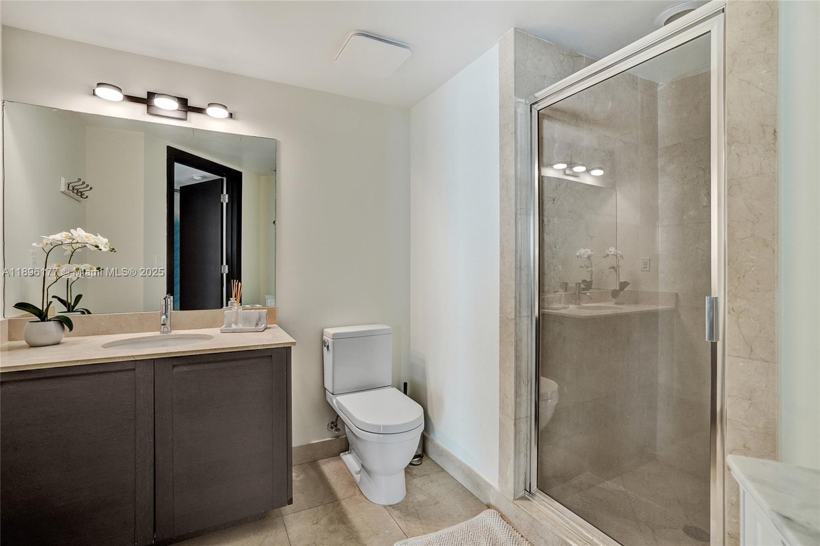 150 Sunny Isles Blvd # 1601, Sunny Isles Beach Unit: 1-1601