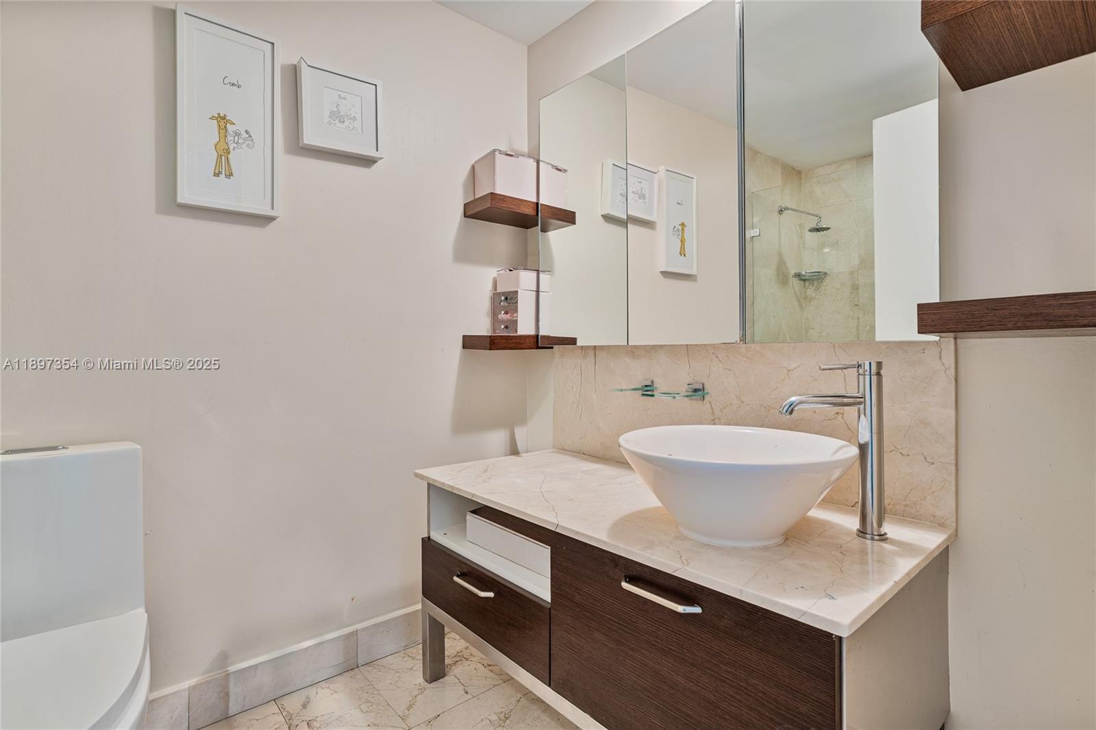 218 SE 14th St # 2105, Miami Unit: 2105