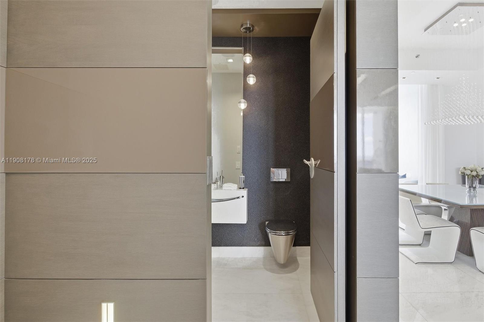 16001 Collins Ave # 3504