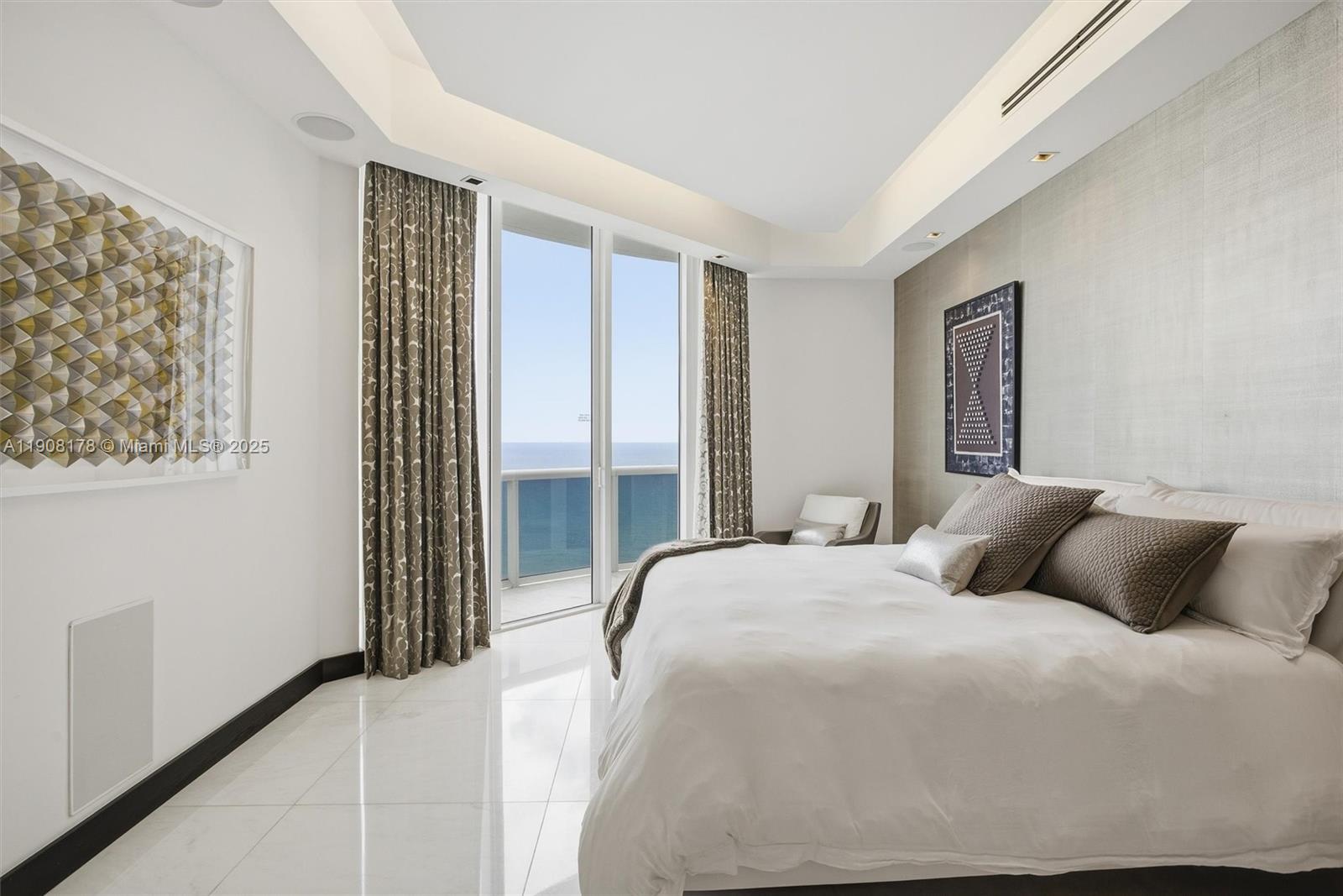 16001 Collins Ave # 3504