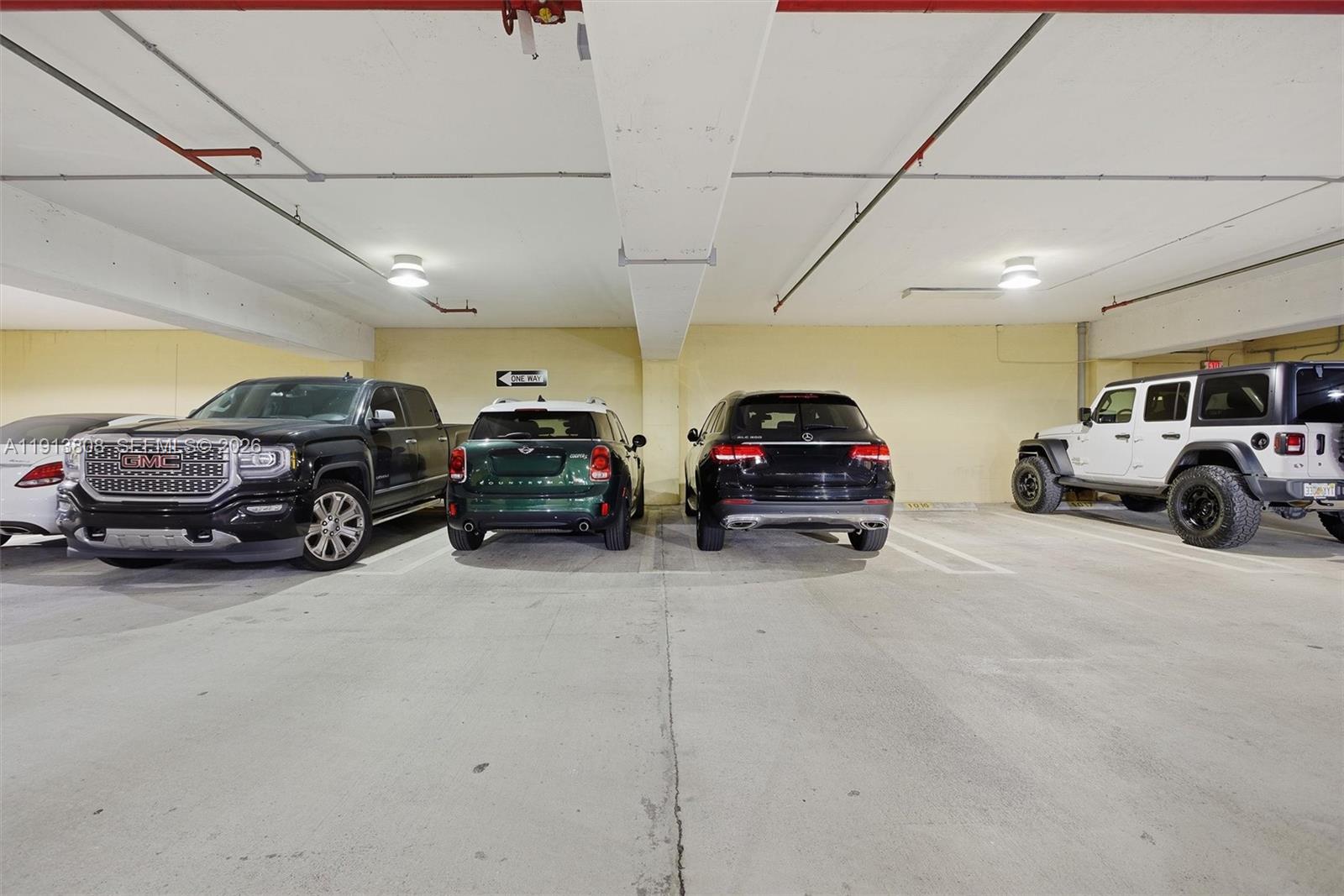 888 Brickell Key Dr # 1903