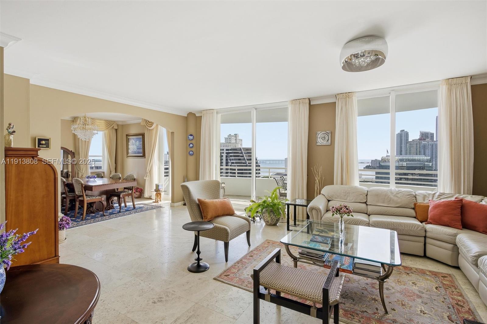 888 Brickell Key Dr # 1903