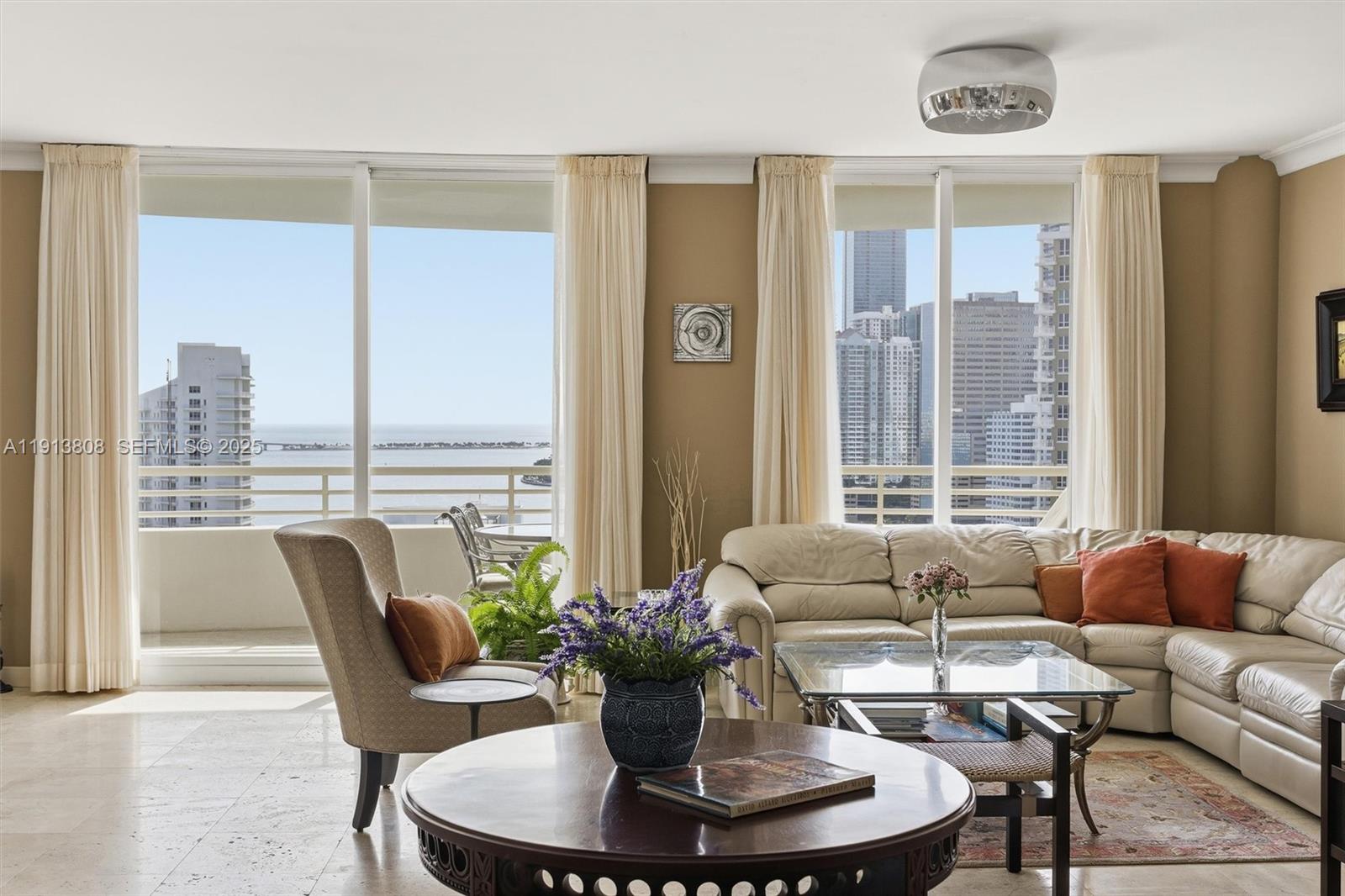 888 Brickell Key Dr # 1903